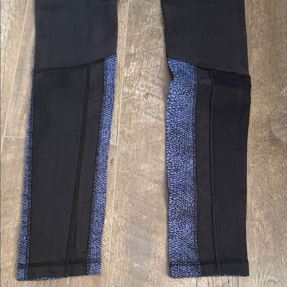 CALIA by Carrie Underwood Black and Blue Leggings - Picture 7 of 9